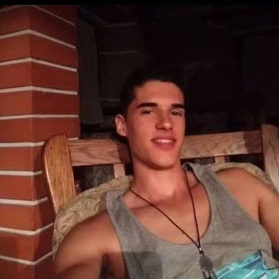 MartinFredrickk's profile picture. supporting LGBTQ 🏳️‍🌈🏳️‍🌈