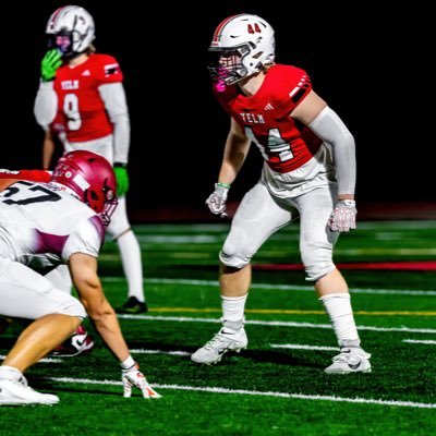 Kobekidd088's profile picture. LINEBACKER | C/O 2026 | Yelm High School🌪️ ( WA) | 6’2 | 225 | 475lb Squat | 265 Bench | 4.81 40 | https://t.co/Xm5wF9RVnb