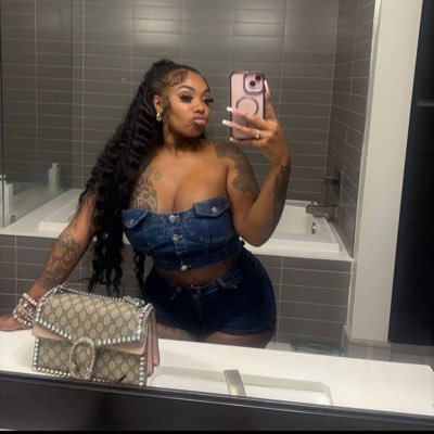 Dracothabodyfrr's profile picture. Only ACC! |23yr old 😽 | only responding to FT or MENU 🎀💕|Telegram 👉 https://t.co/6Xw7TeVQH3