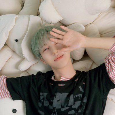 thejennolee's profile picture. oh my god, my seiya