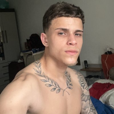 CouTinn10's profile picture. eterno snoop 👼🏻⭐️