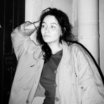 avelepra's profile picture. 