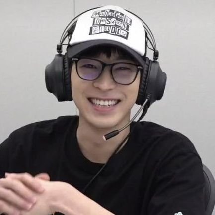 mine_si_wonu's profile picture. 