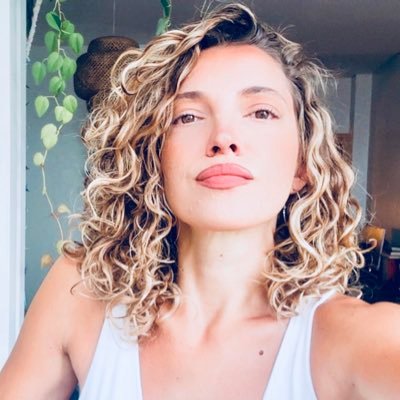 julietagreco's profile picture. Antropóloga de @filo_uba | Escribo en @revistaanfibia | Me obsesiona el cine | @anfibiapodcast | @unsamoficial | de boca | https://t.co/gJALD8MPOC