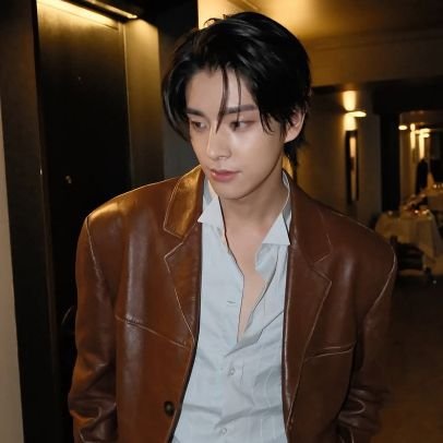 owidelacruz's profile picture. ᵐʸ ˡⁱᶠᵉ ʷⁱᵗʰᵒᵘᵗ ʸᵒᵘ ⁱˢ ᵃ ᵐⁱˢᵉʳʸ🧡|ᵏᵘⁿᵍ ʷᵃˡᵃ ᵏᵃ ʷᵃˡᵃ ᵈⁱⁿ ᵃᵏᵒ ᵐᵃᵍᵏᵃˢᵃᵐᵃ ᵗᵃʸᵒ ʰᵃᵇᵃᵐᵇᵘʰᵃʸ ˢᵃ ᵇᵃʷᵃᵗ ʰᵃᵏᵇᵃⁿᵍ💙𝚜𝚒𝚖 𝚓𝚊𝚎𝚢𝚞𝚗🦮~ENGENE~120624•030125