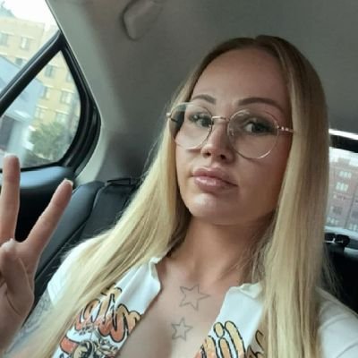 Sarahkelly5725's profile picture. 