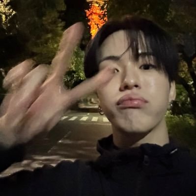 jhoongiee's profile picture. full-time #Teume #Wannable #ALLYZ