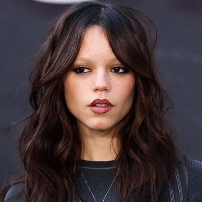 oxyticn's profile picture. you don't know the life of a showgirl - ୨୧ : 🎬❤️‍🔥🖇️