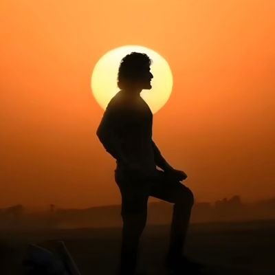 Mahesh_MSDian's profile picture. #Actor @urstrulyMahesh
#Cricketer @msdhoni 
#Actress @msanushkashetty

https://t.co/gArZAgEUQ8