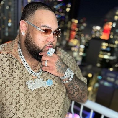 FastsaveC98070's profile picture. 