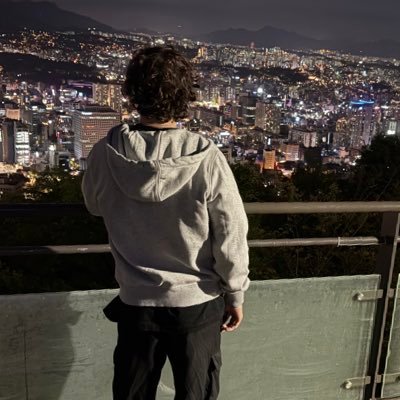 EIiminations's profile picture. College ⚾️ player