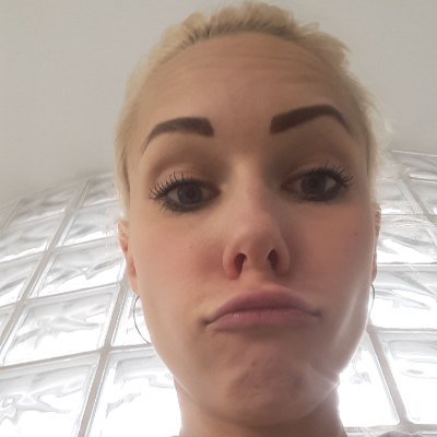 LaurenaLiece99's profile picture. 🌟 Sims Build Creator 🌟
🛠️ Creating unique builds for Sims!
📸 Sharing descriptions, images, and download links for my builds.
🏡 Join my world! 💖