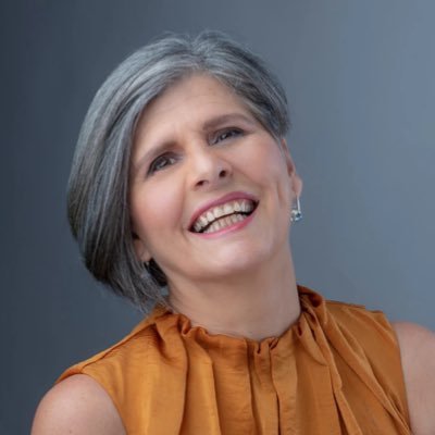 VivianaBarbere's profile picture. Abogada y filósofa, experta en gestión territorial y descentralización. Creo en el poder de la #CulturaCiudadana. Hablemos de Colombia y sus retos.