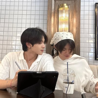 ibloohmnjfu's profile picture. BTS, #โอมนนน, &TEAM JO, JOK, CHOKUNASTON🌟