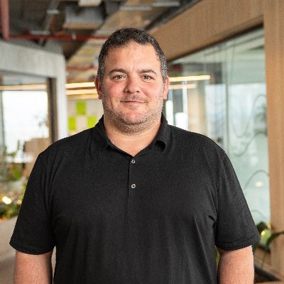 snoziglia's profile picture. CEO Retail, CPG & Automotive AI Studio at Globant. Golf addict.