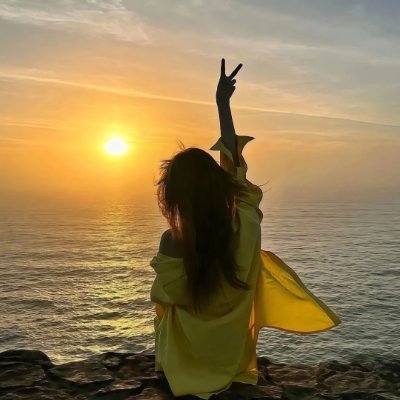 bearonnft_8__'s profile picture. As a proud American woman, she built her dream from scratch—"I will always stand with President Trump in defending our freedom." 🇺🇸🇺🇸🇺🇸
