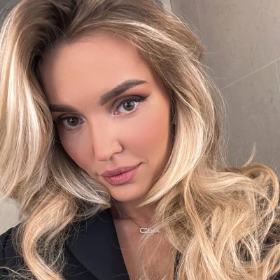 Serena1994517's profile picture. USA Will Be Great Again🇺🇸🇺🇸🇺🇸
You have no right to treat a life as a show