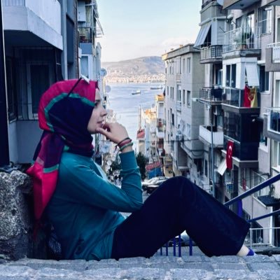 8UMEYY3's profile picture. ısırgan otuyla mücadele derneği başkanı