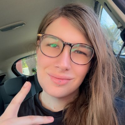 akiwoobot's profile picture. love my dogs(women) - she/her 30 Australian living in cold USA - addicted to wow, vrchat, deadlock and metalcore - personal account of @akiwoolive