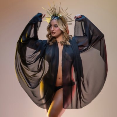 ValenRosero1's profile picture. https://t.co/jlk4uYg1xY