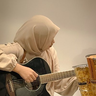 anyeleerku's profile picture. geoni