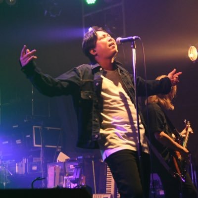 beatstranger's profile picture. 「STARSHIP B SHINE」「code number［0069］」「ほしぽん」のボーカリスト/熊本市生まれの宇土市育ち/宇土が生んだ最後のロックスター(になりたかった)/ライダースとデニムとコンバースの人/最近はスバリスト/ルンビニー幼稚園→宇土幼稚園→宇土小学校→宇土東小学校→鶴城中学校→熊本商業高校