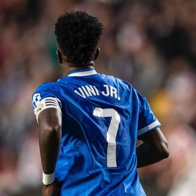 Dariomm007's profile picture. Real Madrid ⚪⚽

Boston Celtics 🍀🏀

WWE❤️‍🔥