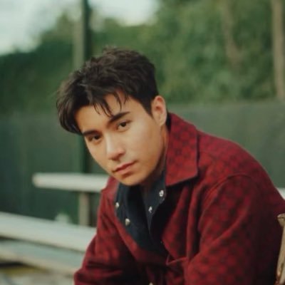 nhayael's profile picture. 💜💜💜