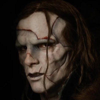 EvilMrJingles's profile picture. 🎥Cinema🎬 💀Horror 🎼Music 💘Poetry 📚Books 🕹️Video Games #HorrorFam #80s #90s 🎭📽️🎞️🎥🧛‍♂️ I mostly tweet about horror… mostly. 🇲🇽🐈 🔞