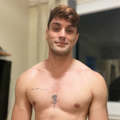 TalesAbreu's profile picture. minha lombar provavelmente tá doendo! 🫠