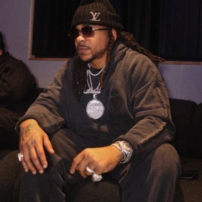 buanjour's profile picture. 