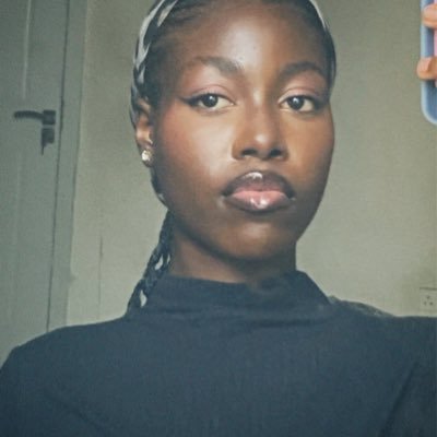 faridavii_'s profile picture. soft life advocate.