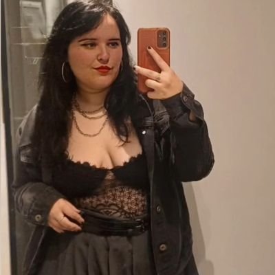 adiosdine's profile picture. 25 | sou um projeto inacabado, um plano que deu errado.