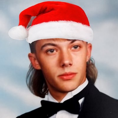 DrewPFux's profile picture. Retired. Love big naturals and the Dawgs.