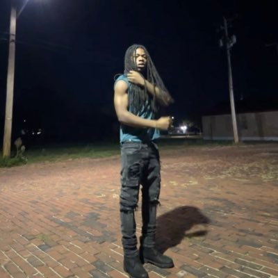 HonchoGang81200's profile picture. lilronworld