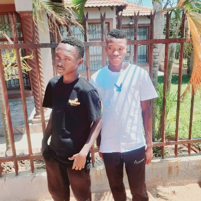 thapeloram41824's profile picture. 