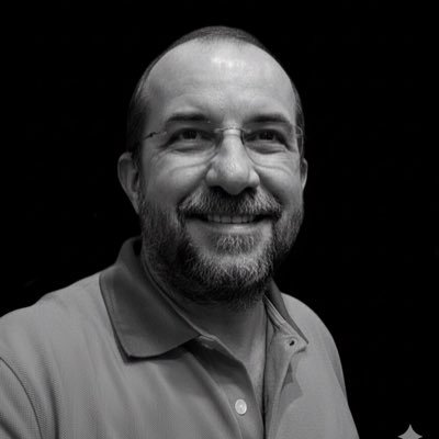 alvaroofilho's profile picture. Jornalista