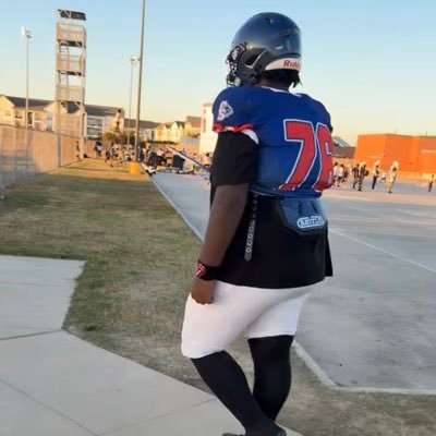 poppaaq's profile picture. ‘28 (6’1 370lbs) cypress springs highschool | 3467301608 | cordairiuslee138@gmail.com