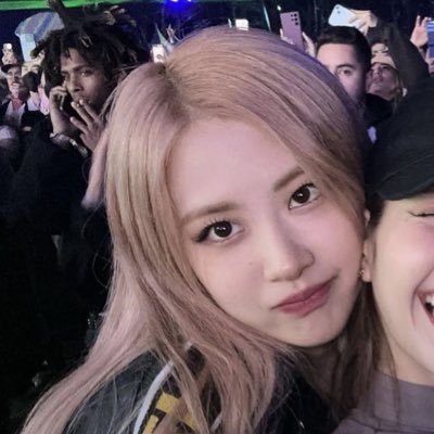 Rsjdollz's profile picture. Blackpink only 🫶🏼