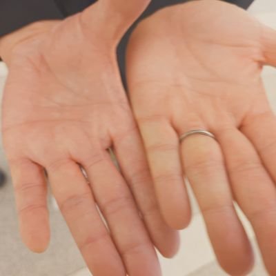 omoyan0620's profile picture. After rescuing a life, he was a former member of the Self-Defense Forces and was recommended to join a special forces unit. He was assigned to a unit specializi