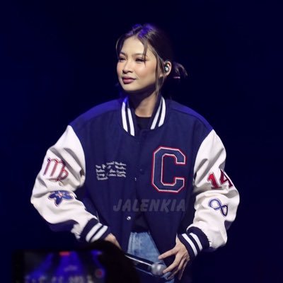 fossette_colet's profile picture. ~~🌸BINI🌸~~ "{🍜🐺🐶🍜}"~~🎧🎶🩺💉🐾🦮🧳✈️