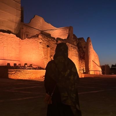 Arwakhalid75's profile picture. 