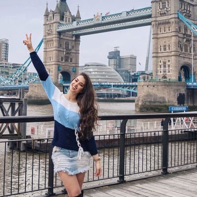 BrielleRem54321's profile picture. 