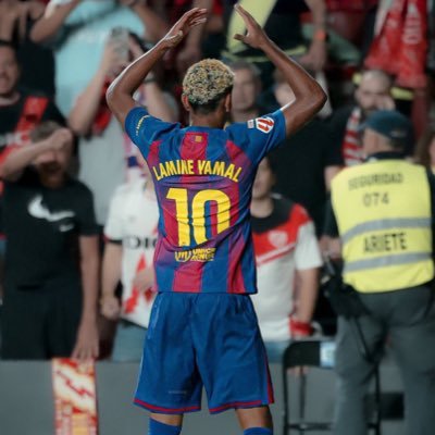 xAlvar0v1ch's profile picture. JUGADOR COMPETITIVO DE CLUBES// CARR//@Rz_Esports// VPG:1 y 2 🏆