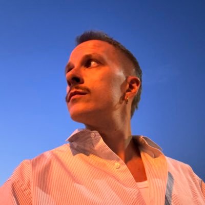 alessandro_db's profile picture. Fenomenali poteri cosmici in un minuscolo spazio vitale. |he/him|