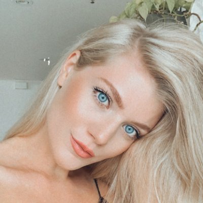 munch_elisabeth's profile picture. 👧: A California girl with a healthy outlook on life
🍕: Swimming, food, travel, and fitness