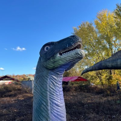 yomammaislovely's profile picture. don’t take anything I say seriously, I just like chaos