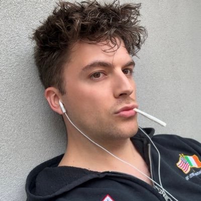 pacificofan's profile picture. gamer