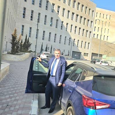 WaelZaqout's profile picture. ⚖️