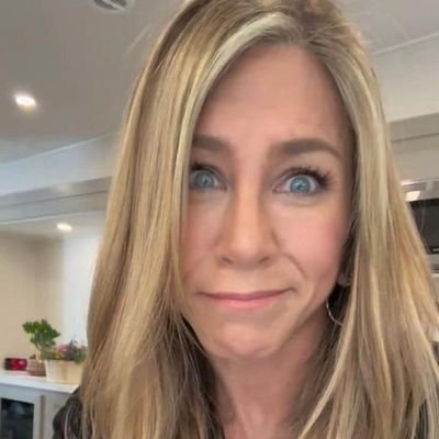 AnniiiJenn17920's profile picture. Appreciate Life And Good people Around you 🤍😊✌🏻